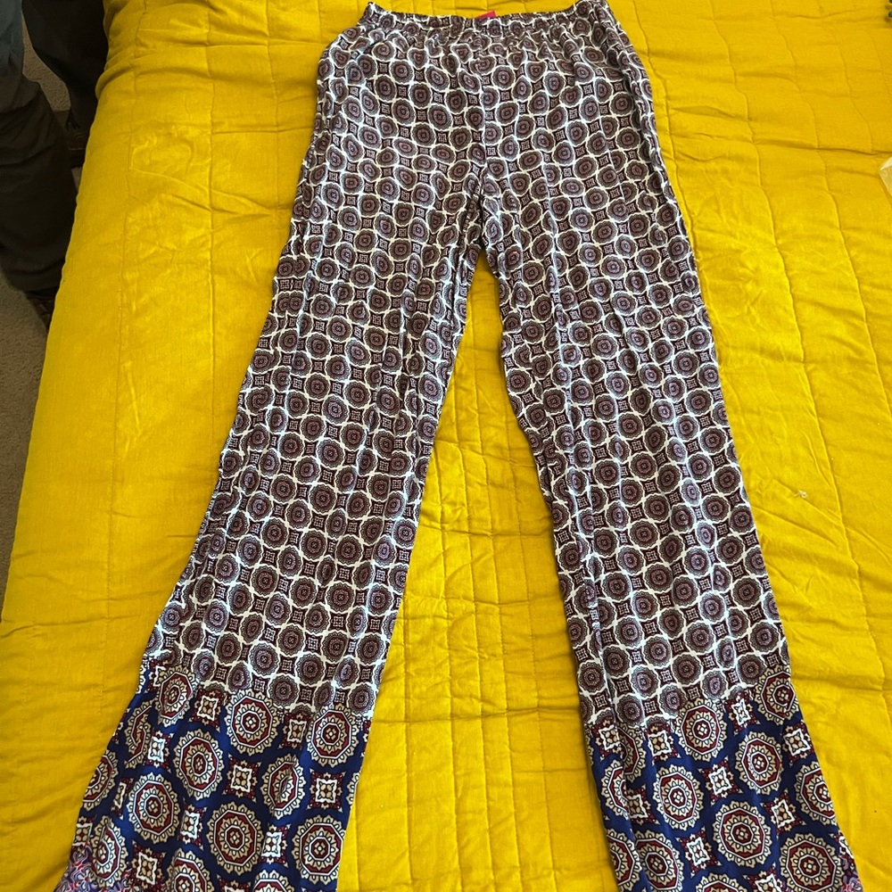 Flowy pants